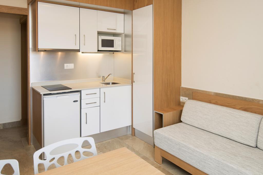 Two-Bedroom Apartment Sea View Esmeralda