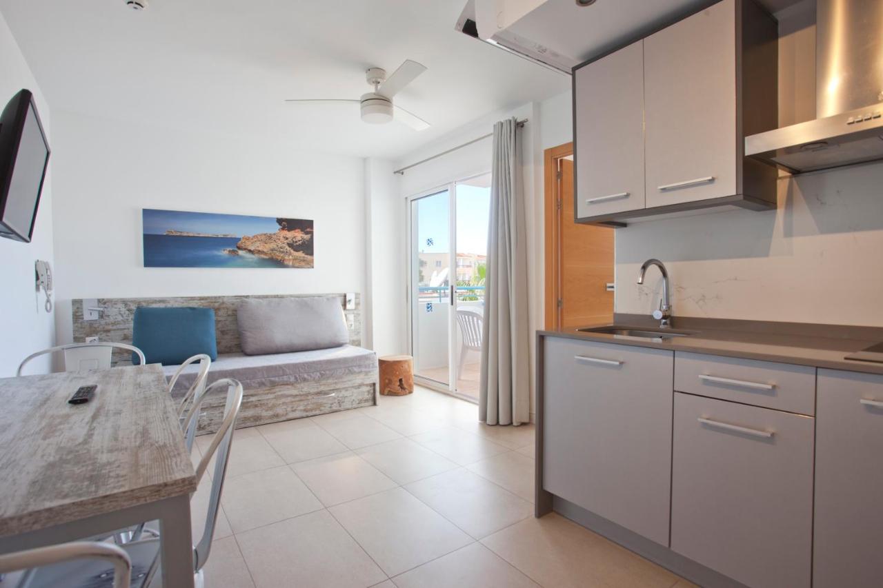 One-Bedroom Apartment Balcony