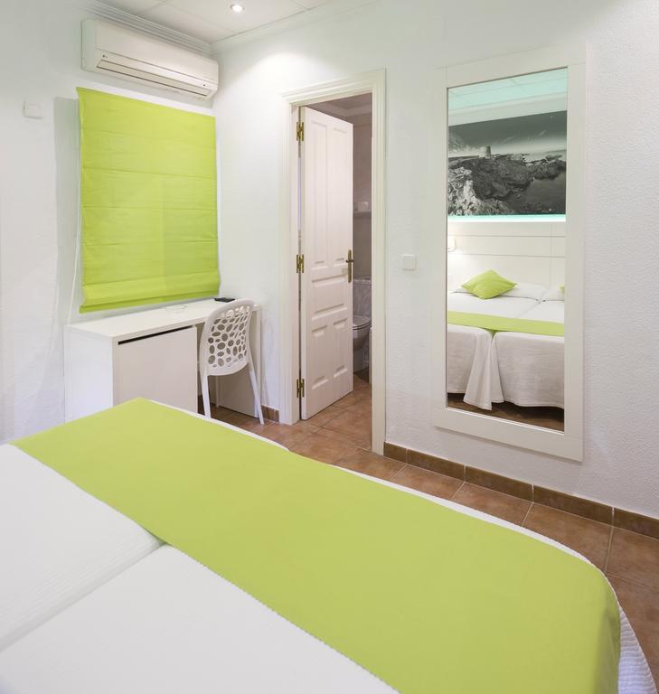 Twin Room,124341351:JPEG