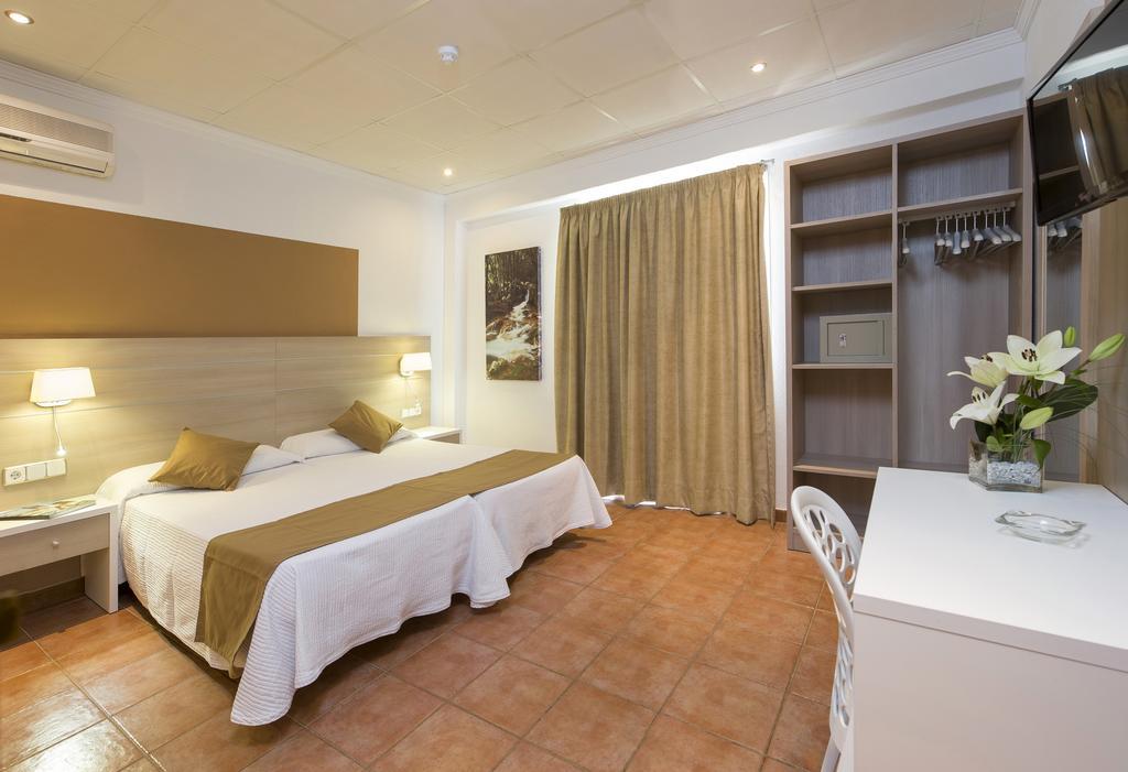 Twin Room Balcony,1226821148:JPEG