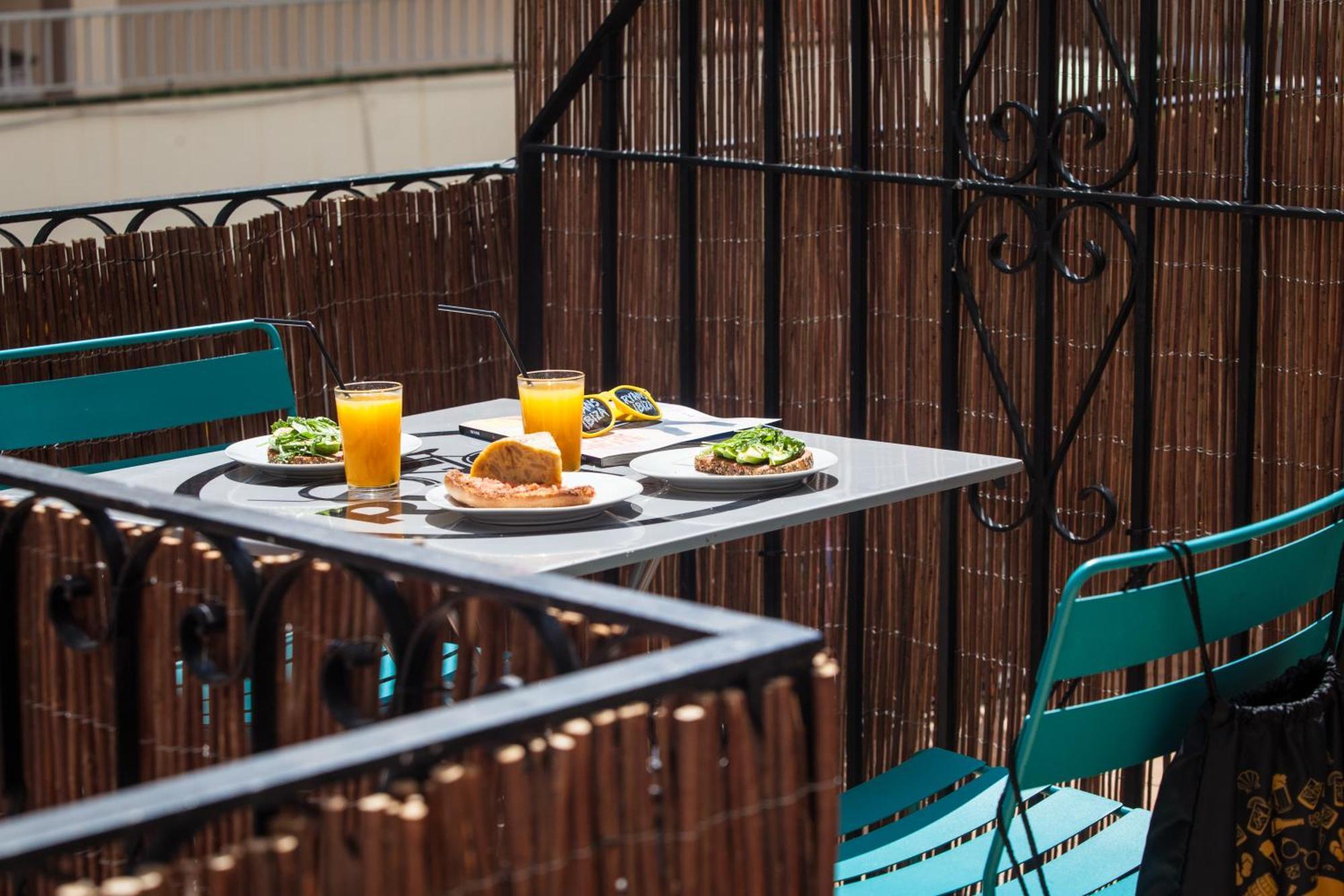 Double or Twin Room Terrace