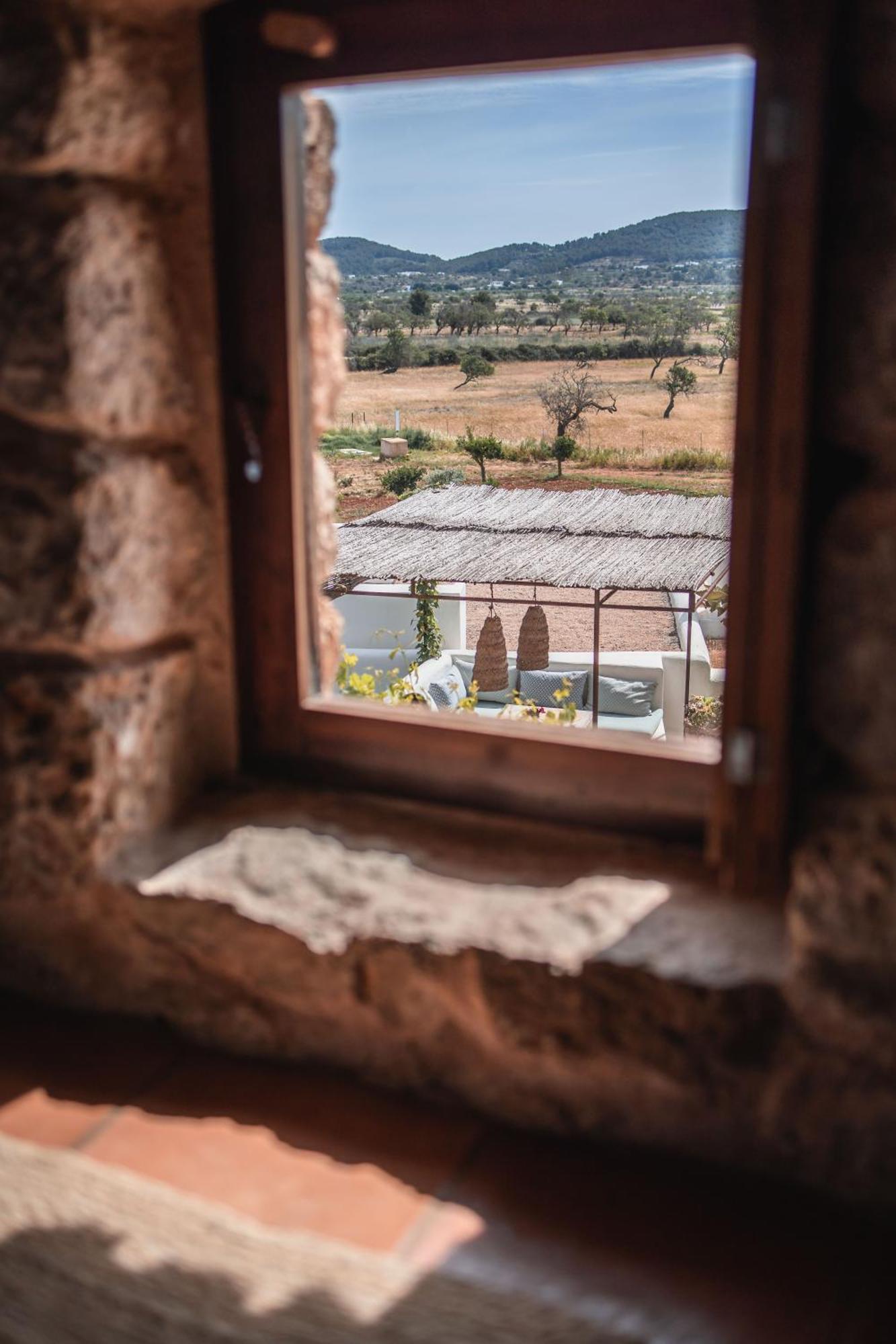 Deluxe Family Suite,1509968335:JPEG