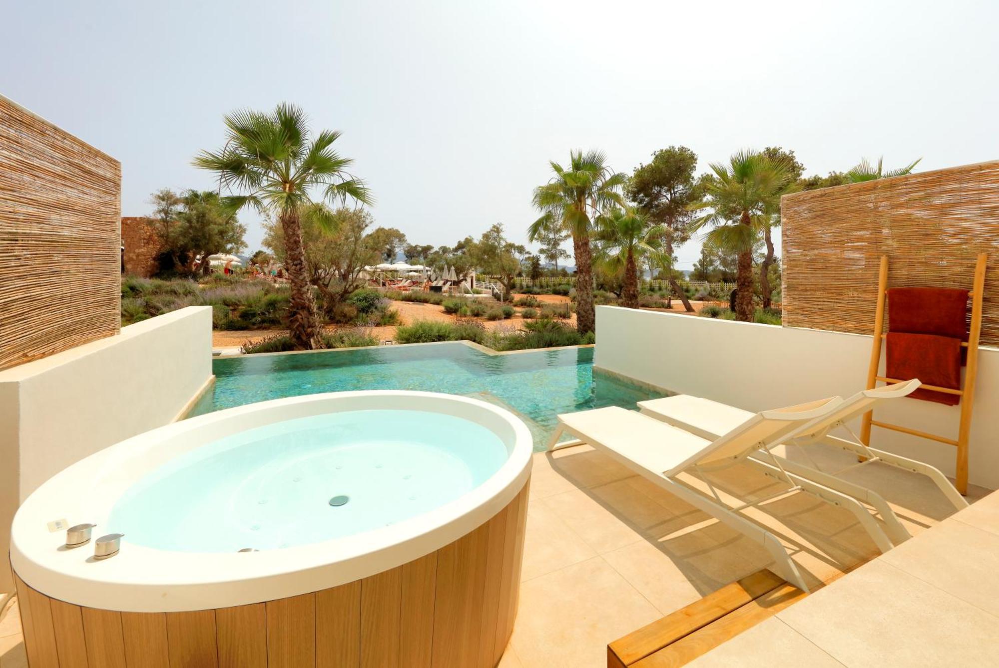 Signature Level Junior Suite Swim Up,1553620807:JPEG