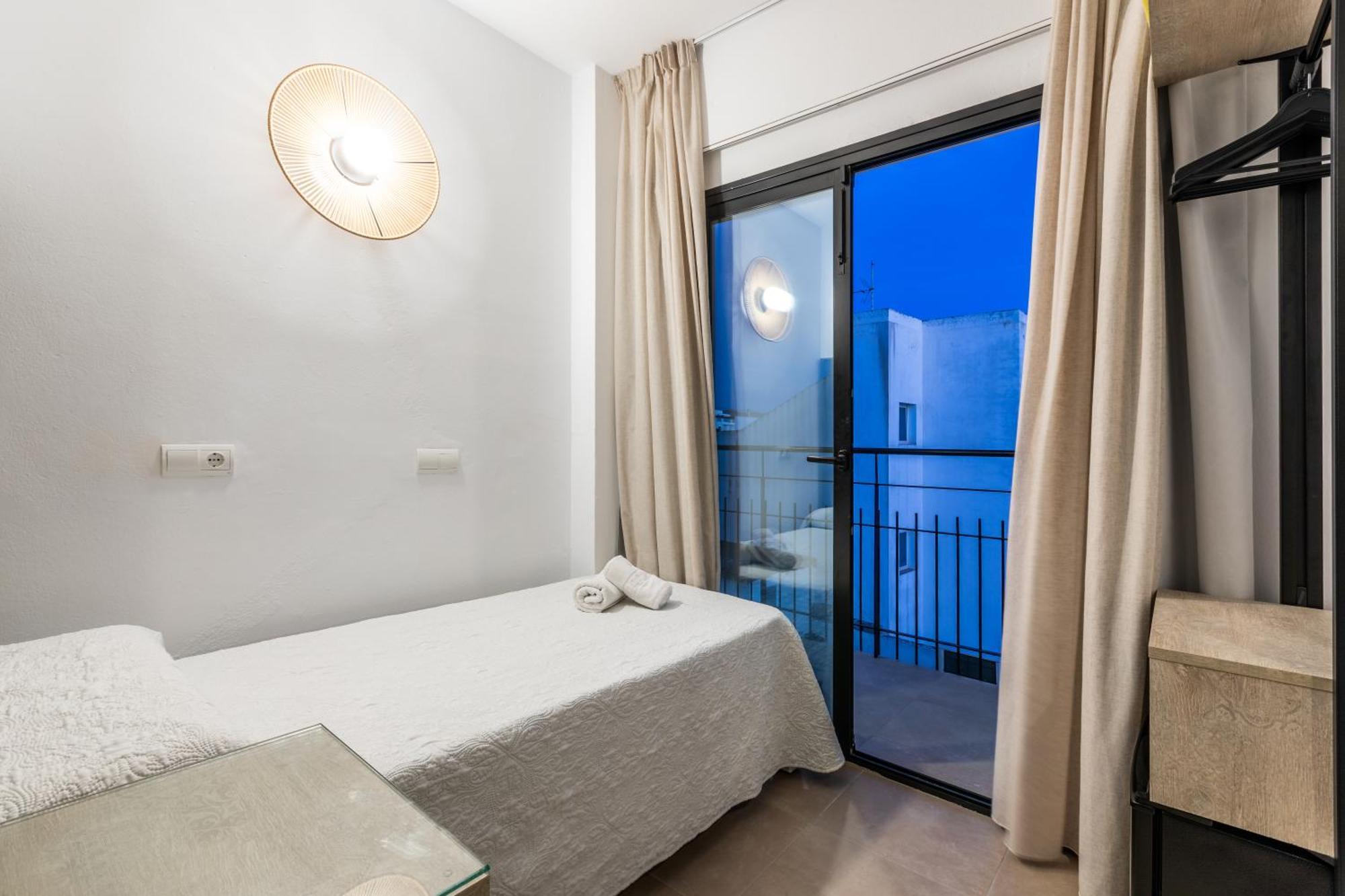 Superior Single Room