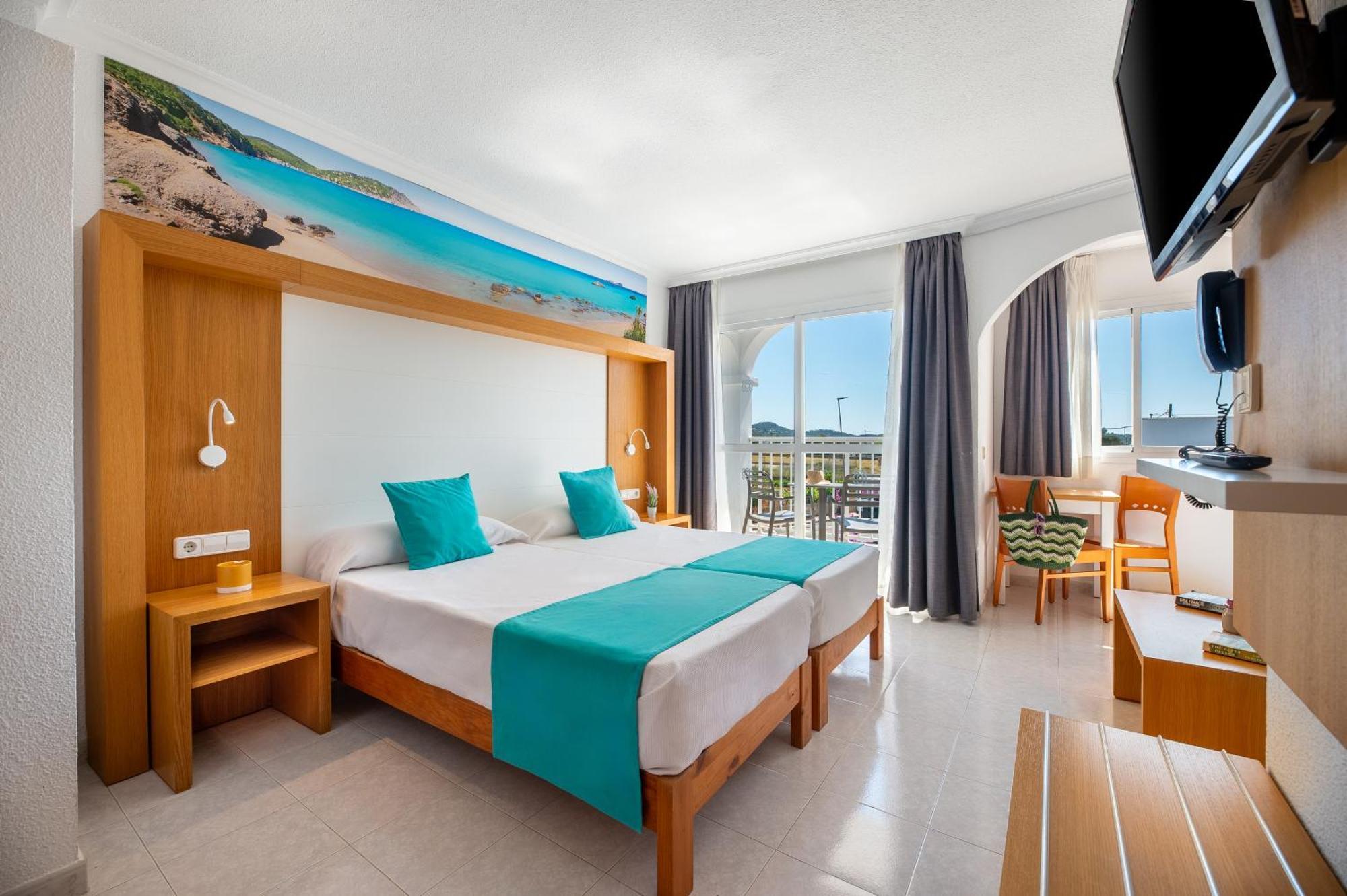 Studio,1609330211:JPEG