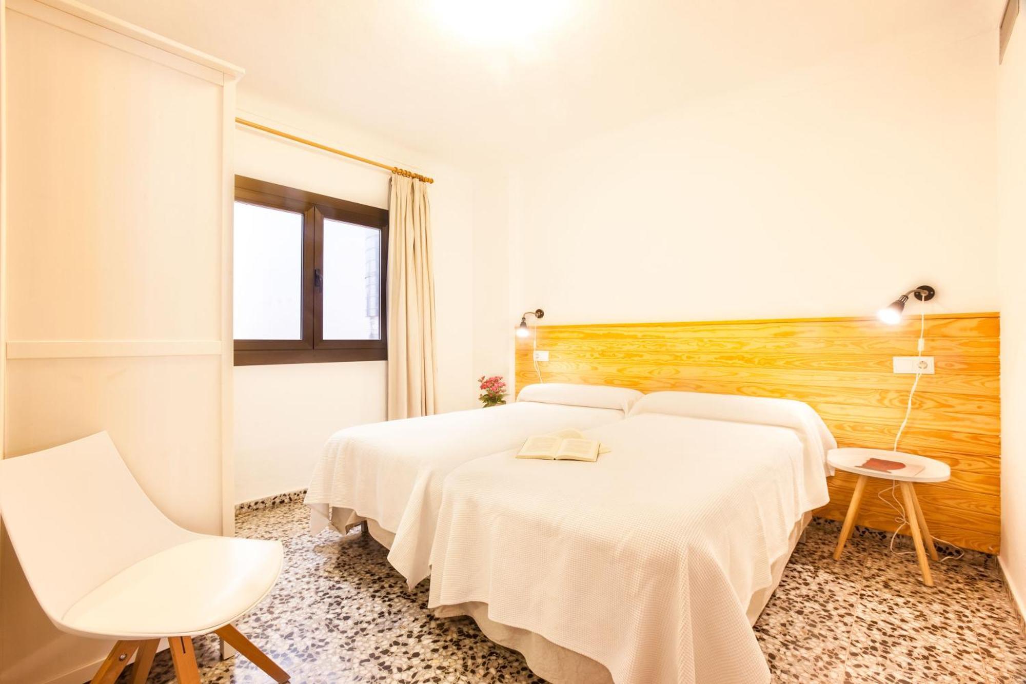 Three-Bedroom Apartment Sea View