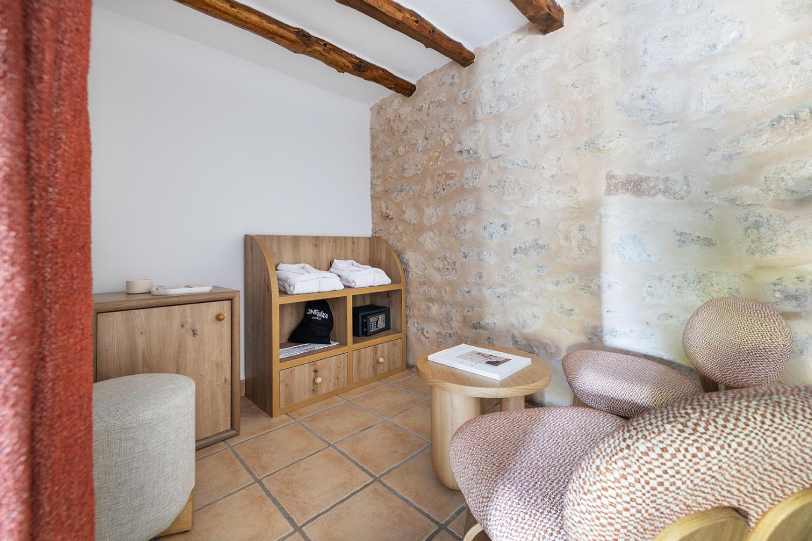 Superior Double or Twin Room Garden View