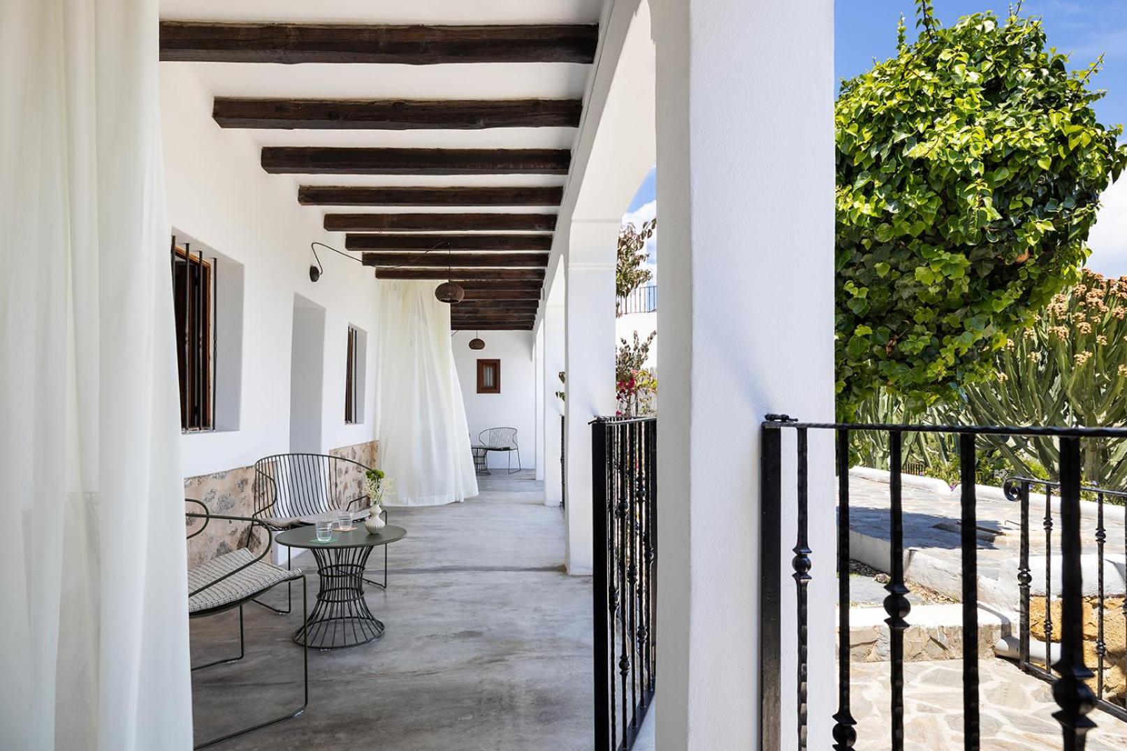 Superior Double or Twin Room Garden View