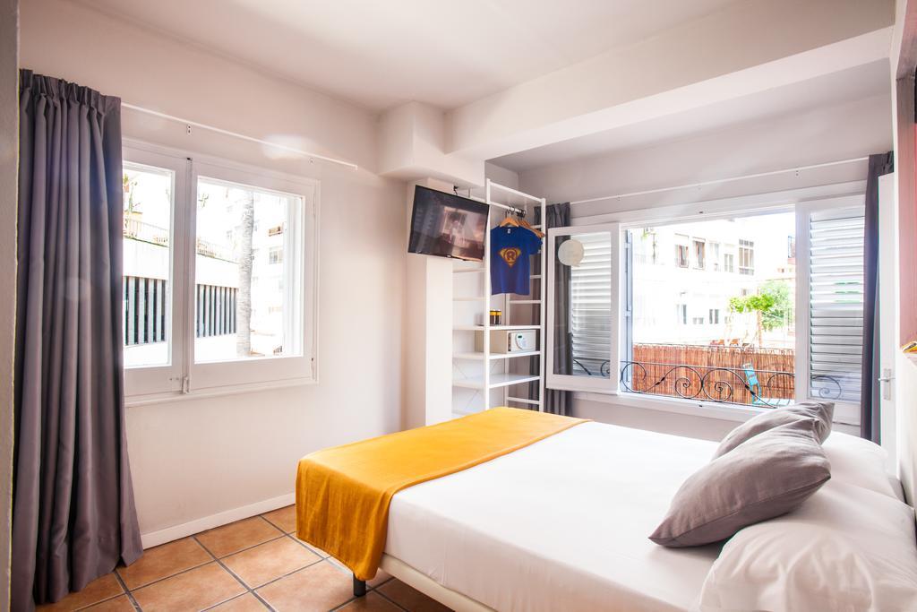 Double or Twin Room Terrace