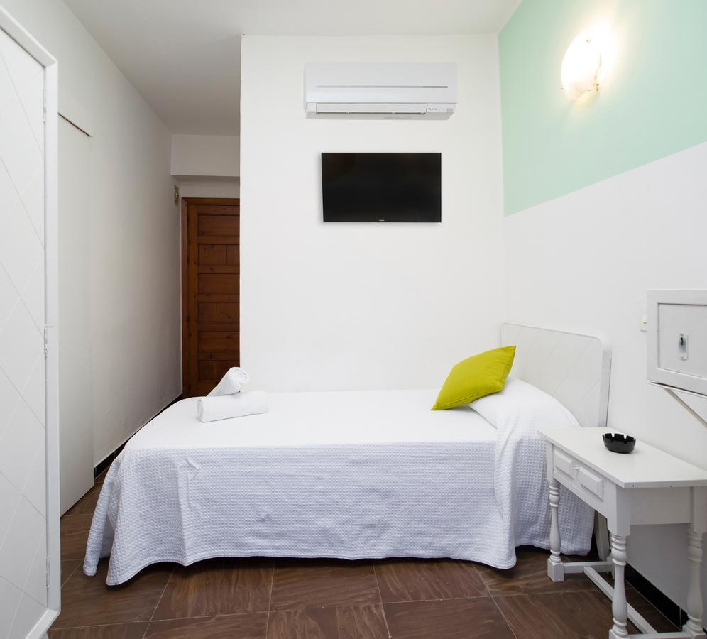 Single Room air Conditioning balcony