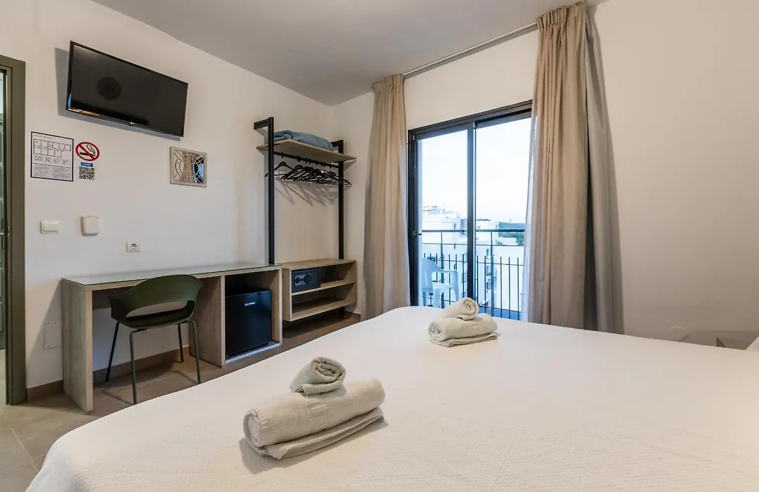 Hostal Alicante-1