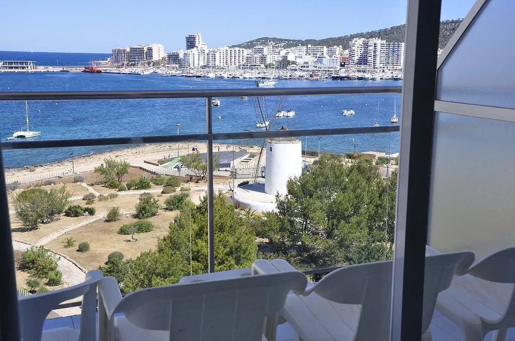 Hotel Neptuno-1