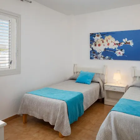 Apartamentos Es Canyer-2