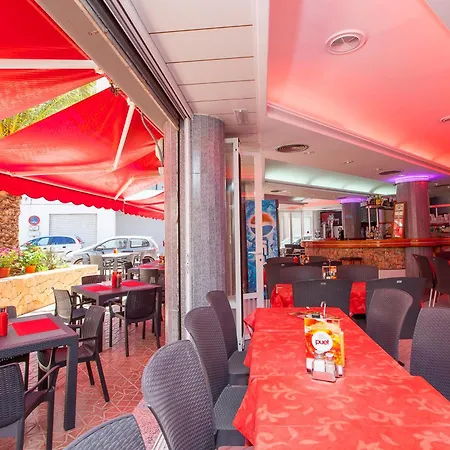 Apartamentos Puet-2