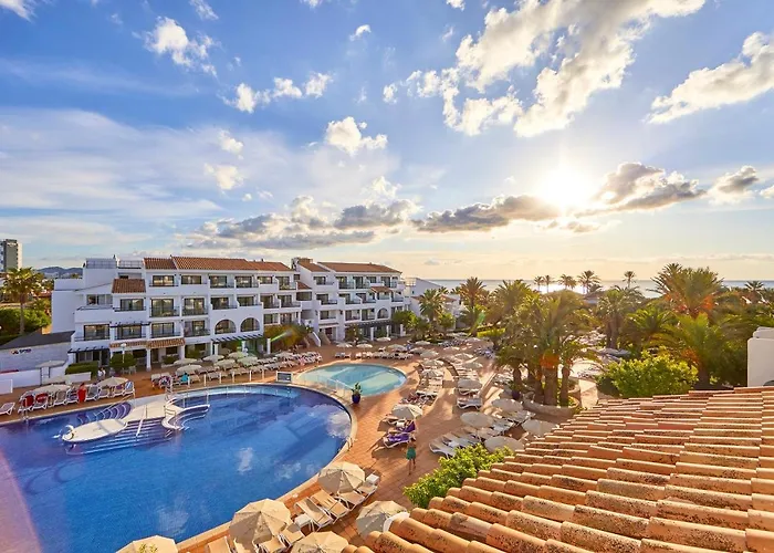 Best Playa d'en Bossa Hotels For Families With Kids