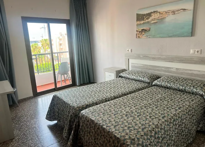 Hostal Santa Eulalia Santa Eulària des Riu
