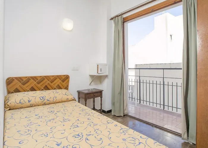 Hostal Alicante Sant Antoni de Portmany